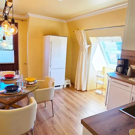 Smukke Stuuv Apartamento